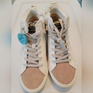 NWOB Vintage Havana "Lana" Ladies Low Top Sneakers